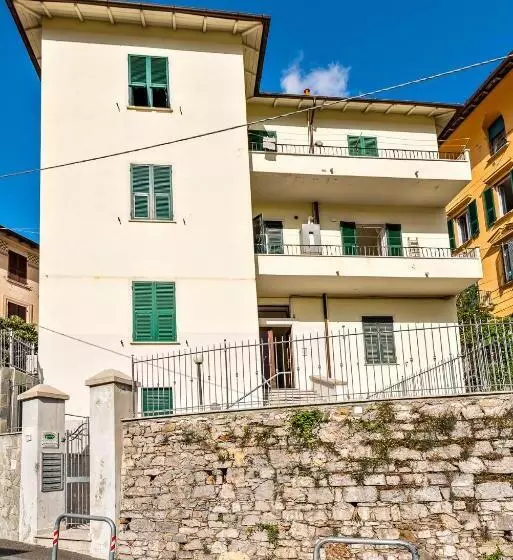 پانسیون Lia Apartment