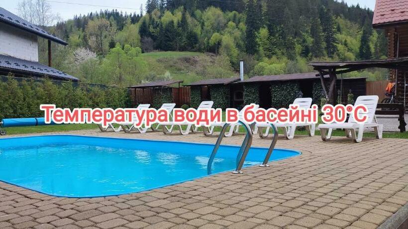 פנסיון Mini Hotel Zakrut