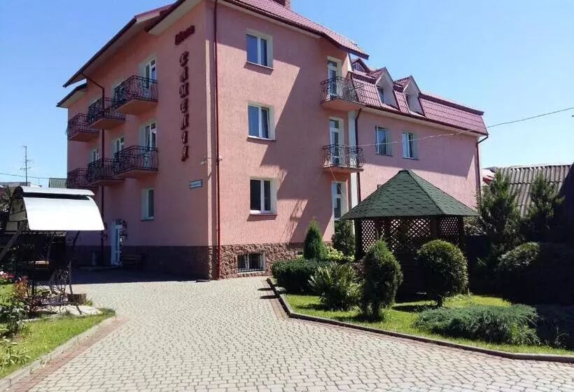 پانسیون Villa Kameliya
