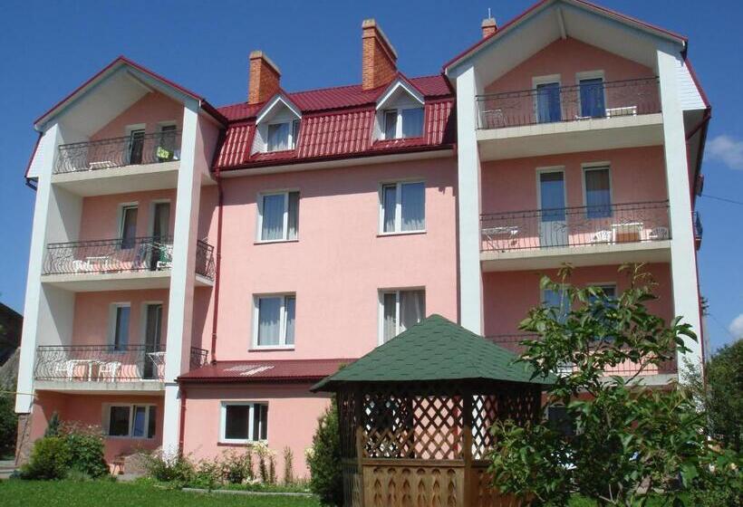 ペンション Villa Kameliya