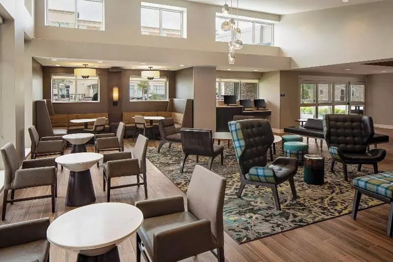 Hotelli Residence Inn By Marriott Detroit Farmington Hills