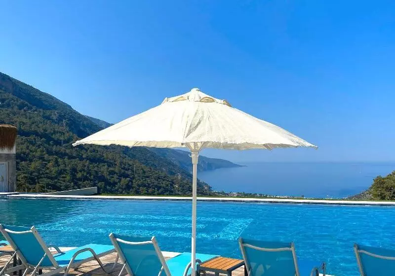 Hotelli Serti̇l Royal Forest