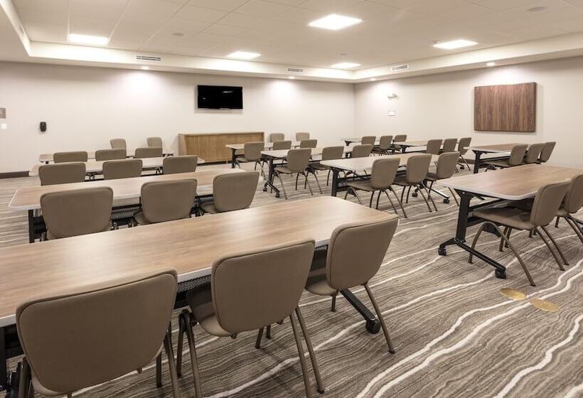 فندق Staybridge Suites Grand Rapids Sw   Grandville By Ihg