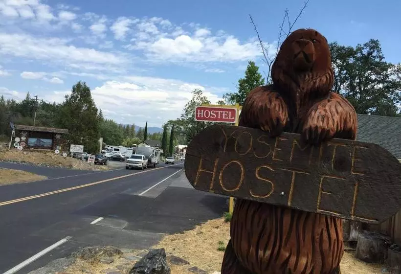 Majatalo Yosemite International Hostel