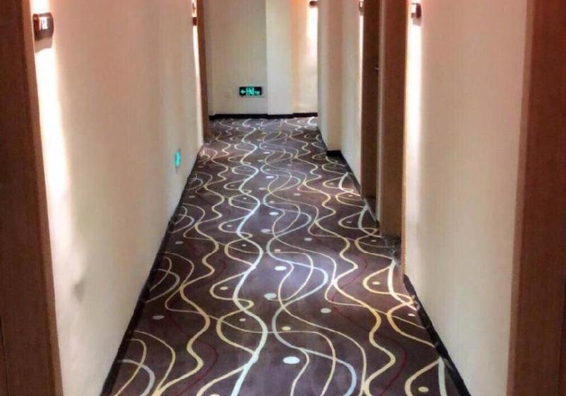 Otel 7 Days Premium·yichang Cbd Business Center