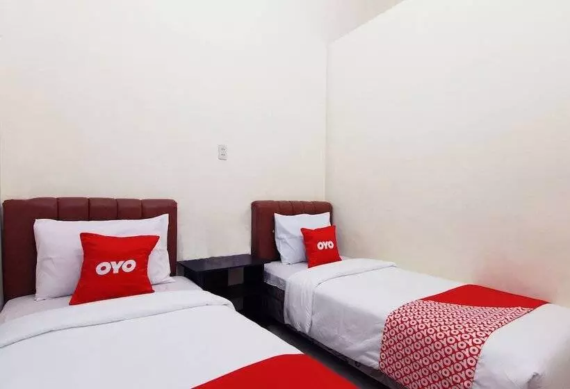 Hotelli New Sejarah By Oyo Rooms
