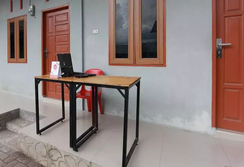 Hotelli New Sejarah By Oyo Rooms