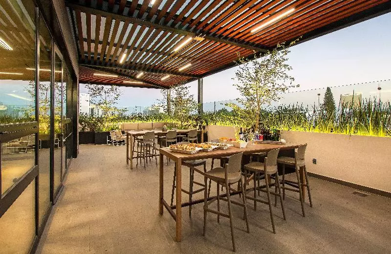 Hotelli Staybridge Suites   Guadalajara Novena, An Ihg