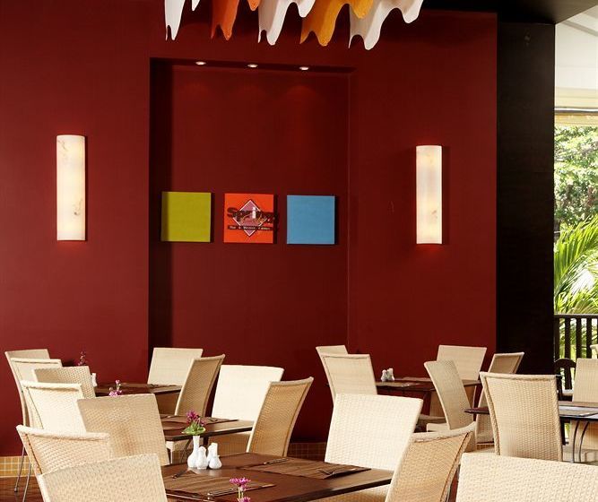 All Seasons Naiharn Phuket Hotel