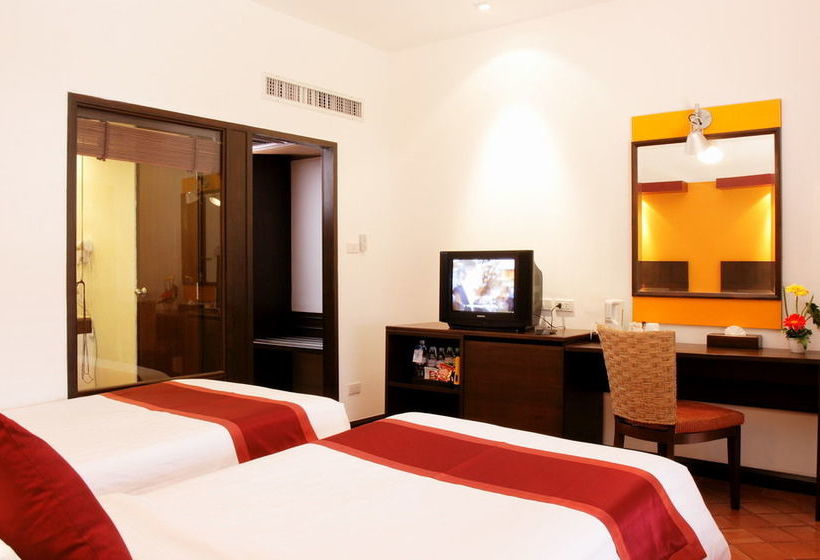 All Seasons Naiharn Phuket Hotel