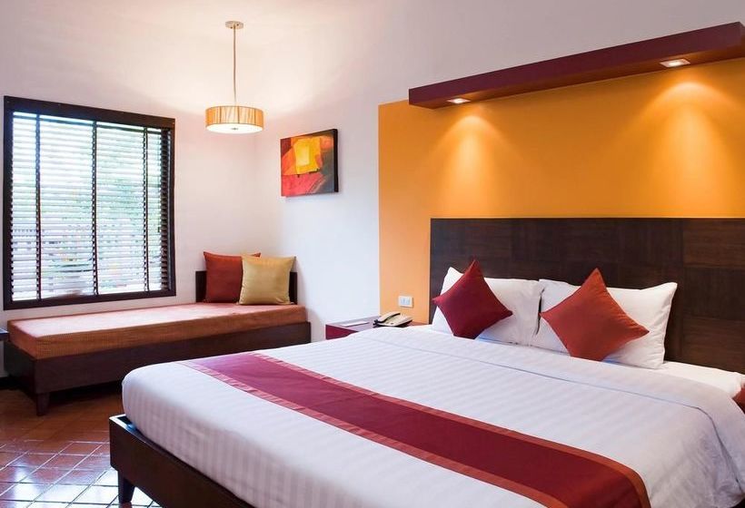 All Seasons Naiharn Phuket Hotel