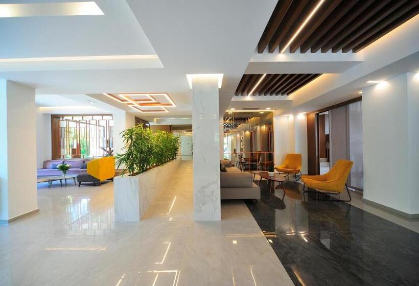 בית מלון כפרי Atrium Ambiance