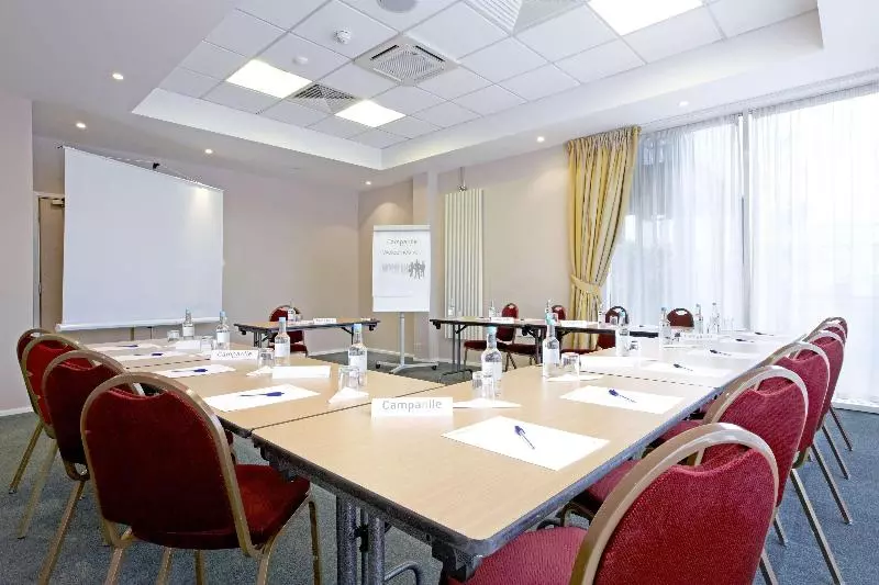 ホテル Campanile Leicester