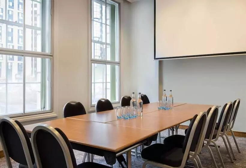 Delta Hotels By Marriott Birmingham