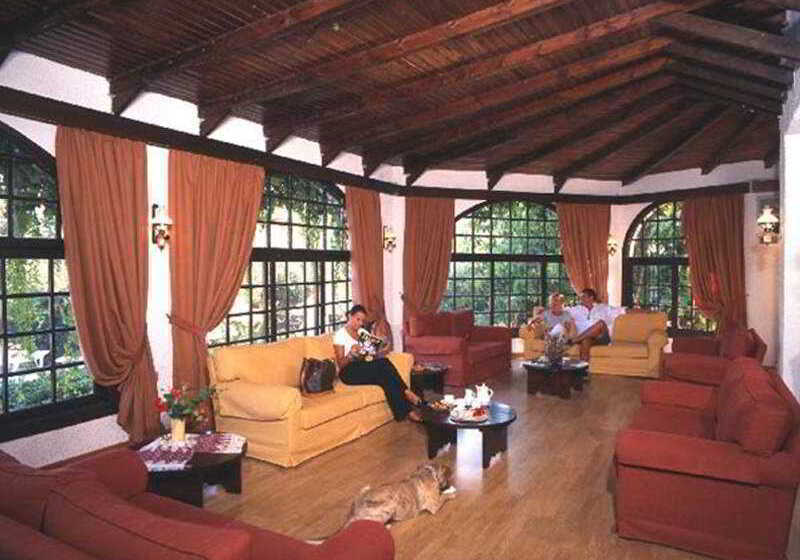 ホテル Hersonissos Maris