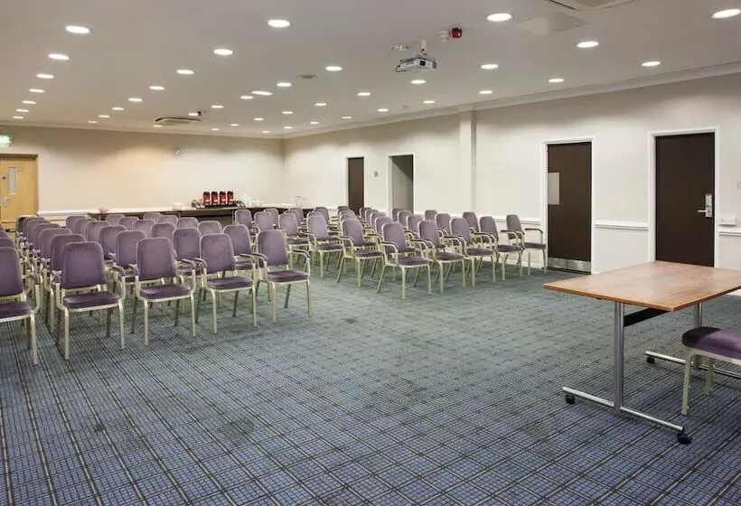 בית מלון כפרי Holiday Inn Ipswich, An Ihg