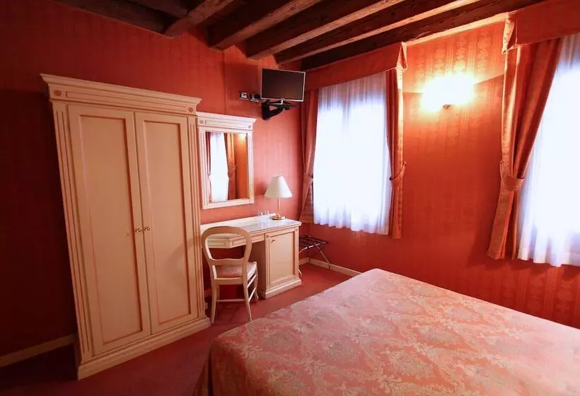 هتل Lanterna Di Marco Polo