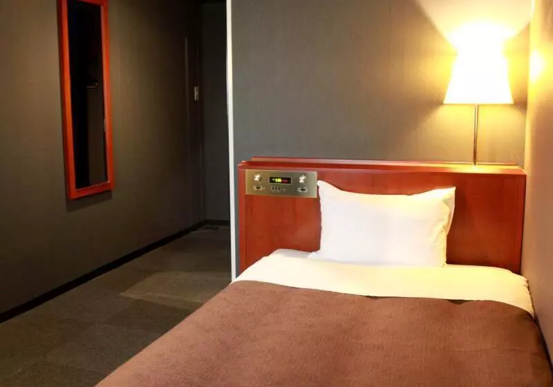 Отель Livemax Budget Yokohama Tsurumi