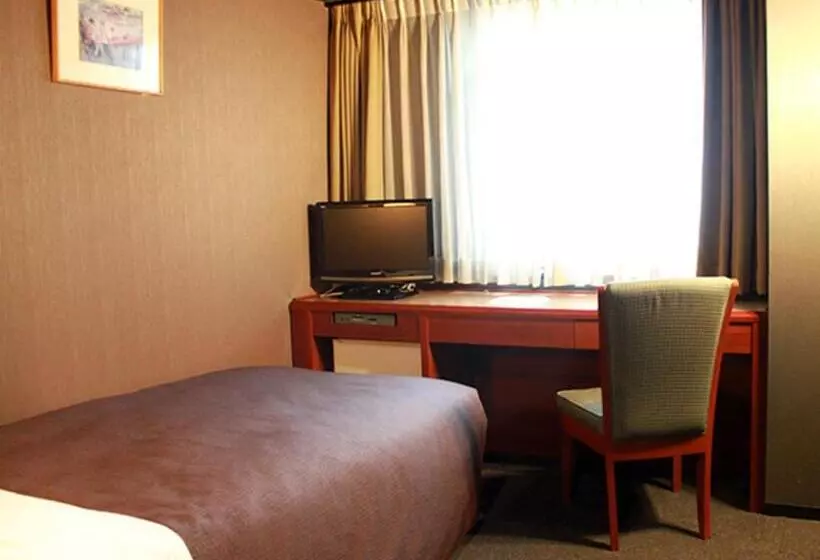 Отель Livemax Budget Yokohama Tsurumi