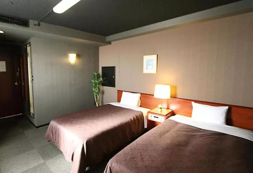 Отель Livemax Budget Yokohama Tsurumi