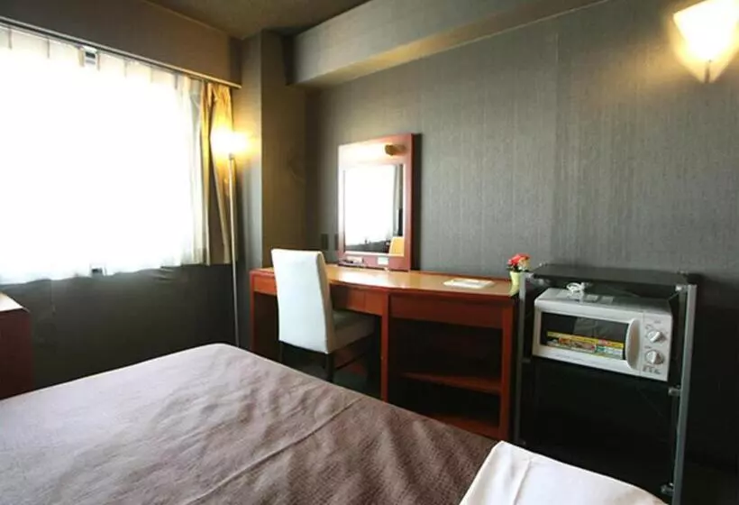 Отель Livemax Budget Yokohama Tsurumi