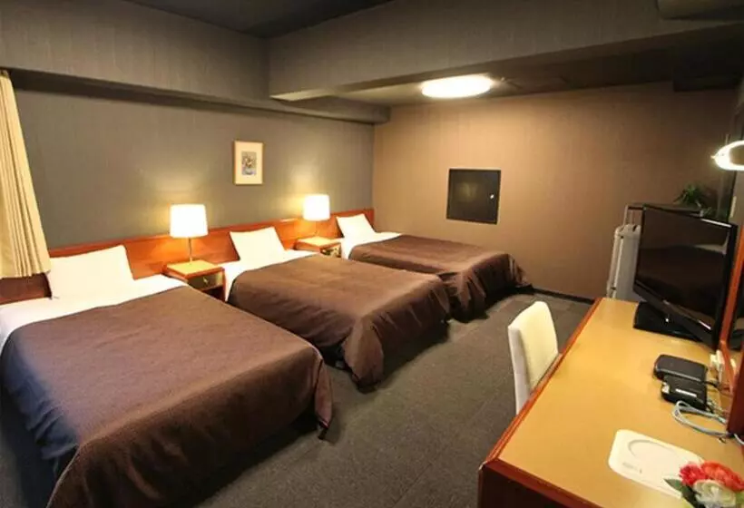 Отель Livemax Budget Yokohama Tsurumi