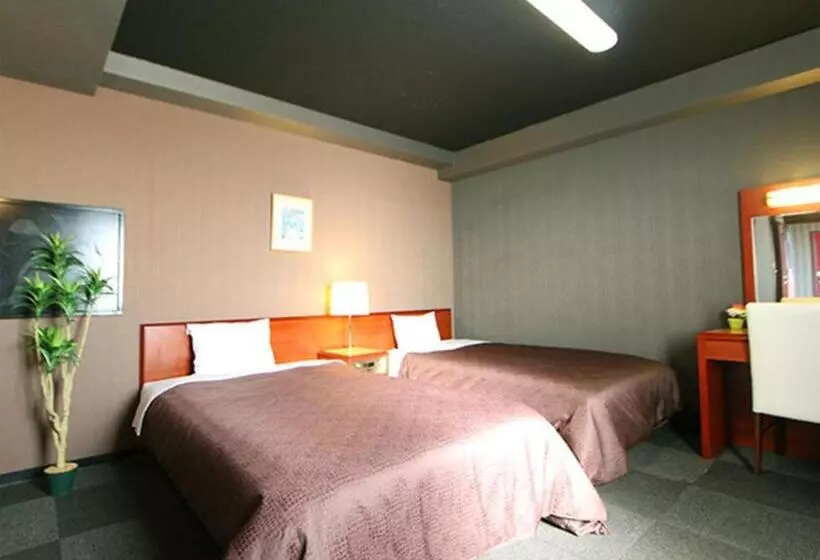 Отель Livemax Budget Yokohama Tsurumi