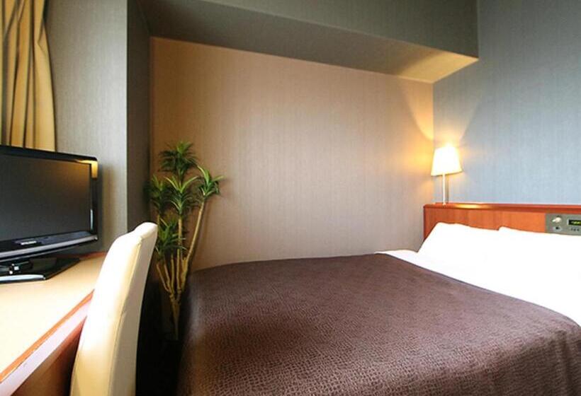 בית מלון כפרי Livemax Budget Yokohama Tsurumi