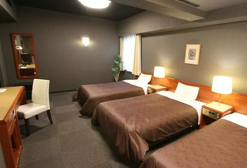 Отель Livemax Budget Yokohama Tsurumi