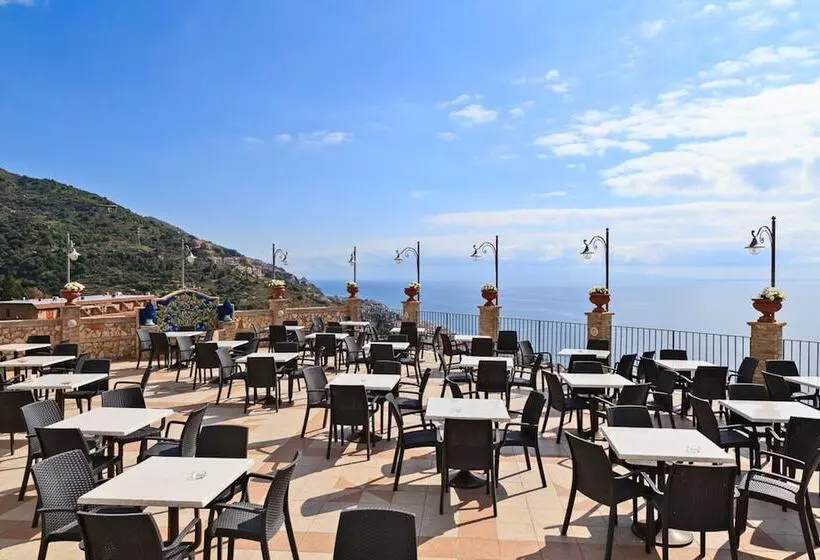 ホテル Olimpo Le Terrazze