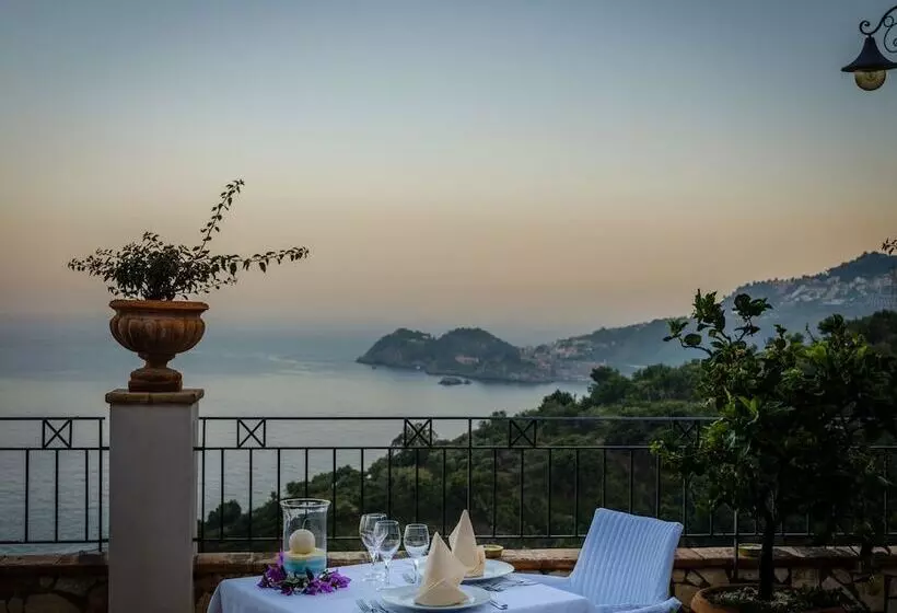 ホテル Olimpo Le Terrazze