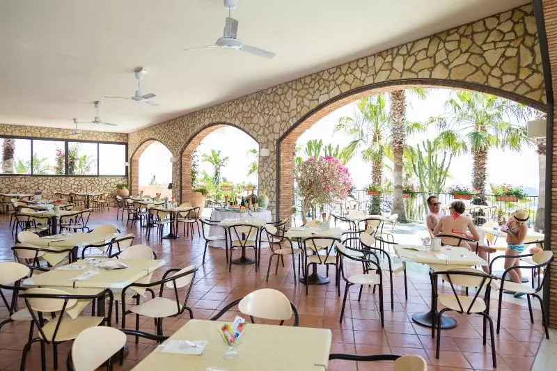 ホテル Olimpo Le Terrazze