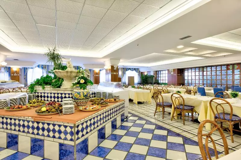 ホテル Olimpo Le Terrazze