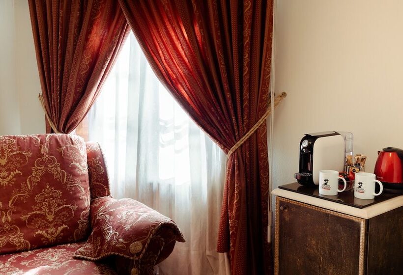 هتل Palazzo Alexander