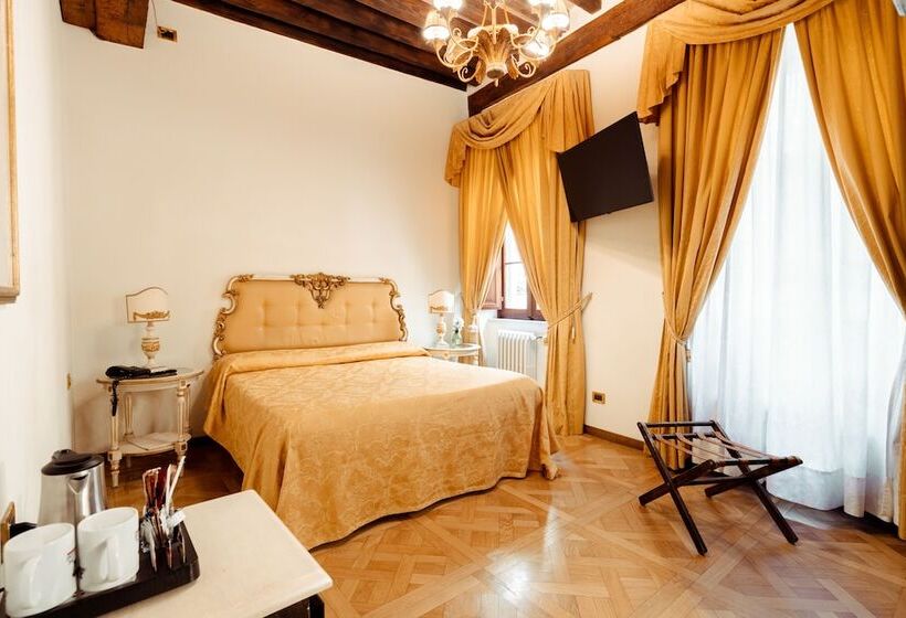 هتل Palazzo Alexander