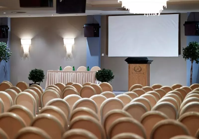 Отель Porto Bello Royal