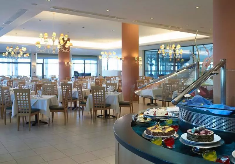 Отель Porto Bello Royal