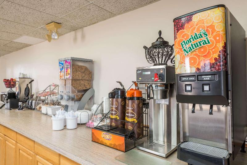 酒店 Super 8 By Wyndham Miamisburg Dayton S Area Oh