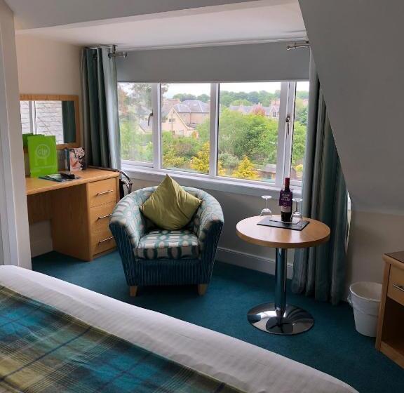 בית מלון כפרי The Clubhouse B&b