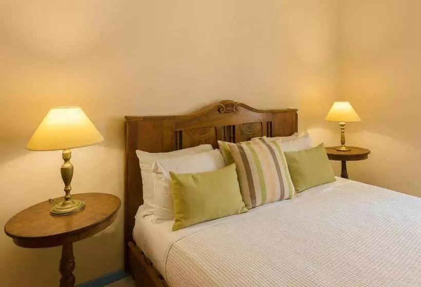 Отель Zannos Melathron