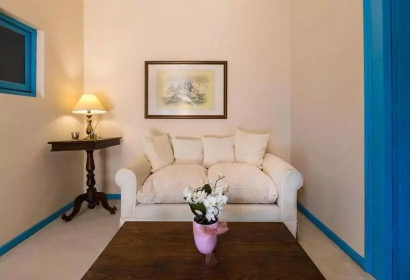 Отель Zannos Melathron