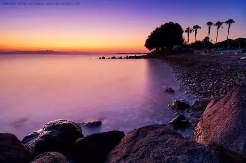 Niriides Beach Hotel