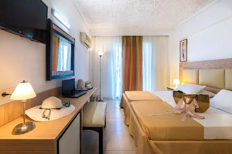 Niriides Beach Hotel