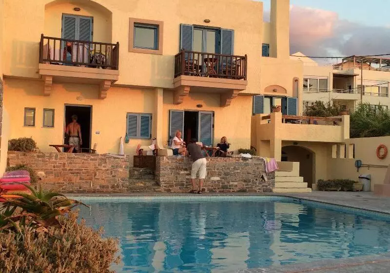 Porto Sisi Hotel Apartments