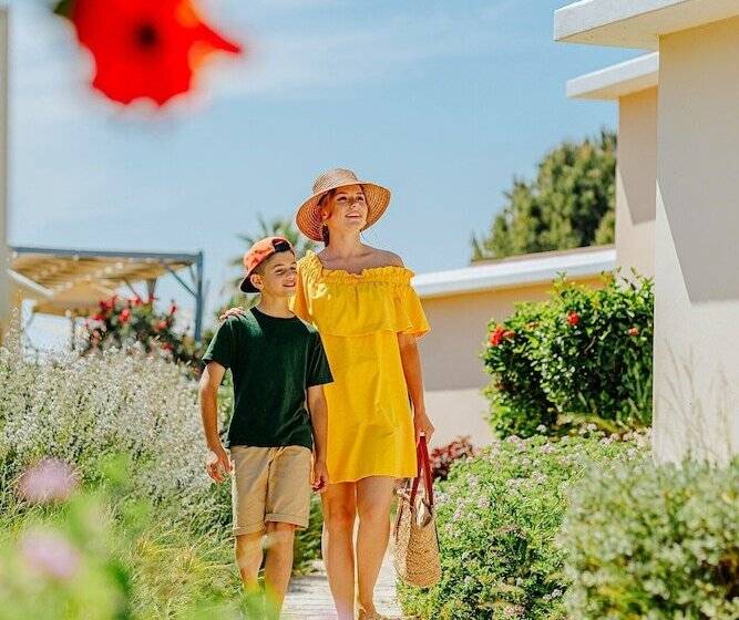 Louis St. Elias Resort & Waterpark