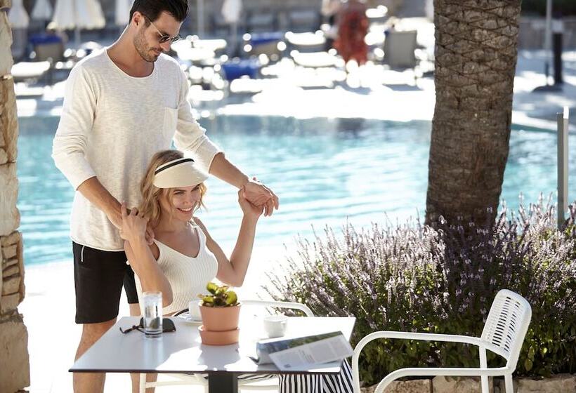 Louis St. Elias Resort & Waterpark