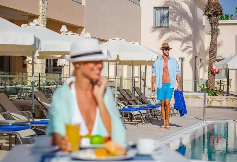 Louis St. Elias Resort & Waterpark