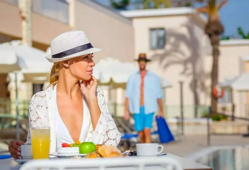 Louis St. Elias Resort & Waterpark