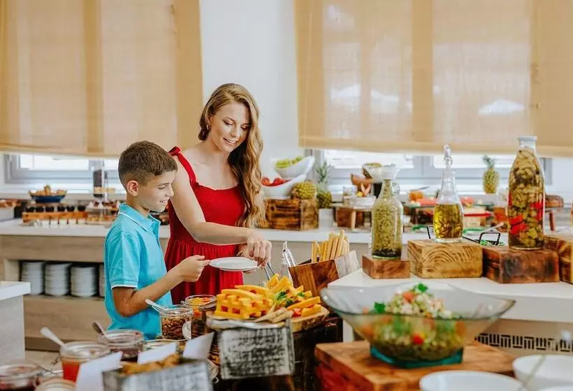 Louis St. Elias Resort & Waterpark