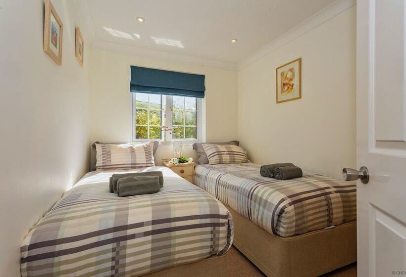 Croyde Meadowbank 4 Bedrooms